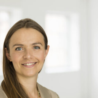 Stine, Landespecialist, Balkan